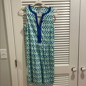Vineyard Vines Blue and Green Patterned Top